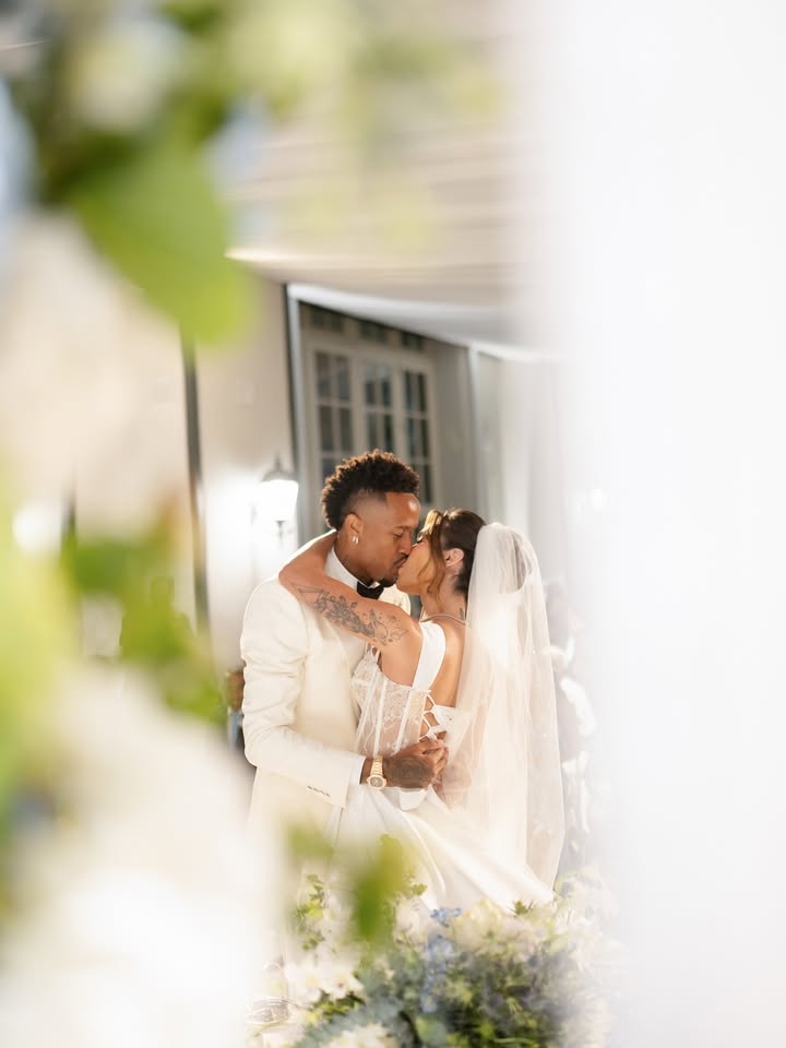 米利唐与弗拉门戈后卫均入选巴西初选名单，两人去年互换女友🤯