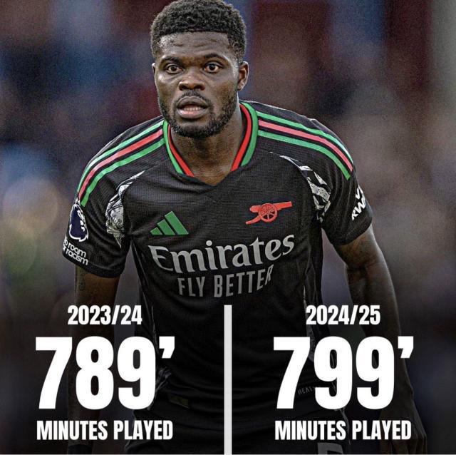 1730471919767043958.jpg 爱游戏-【早报】曼联官宣新帅,滕哈赫深情告别!