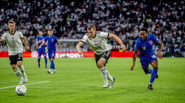 爱游戏官方入口-重新踢出了“弗利克足球”，德国队为何还是赢不了？