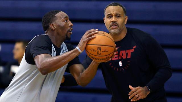 阿德巴约蜕变功臣！马利克·阿伦栽培3位全明星中锋